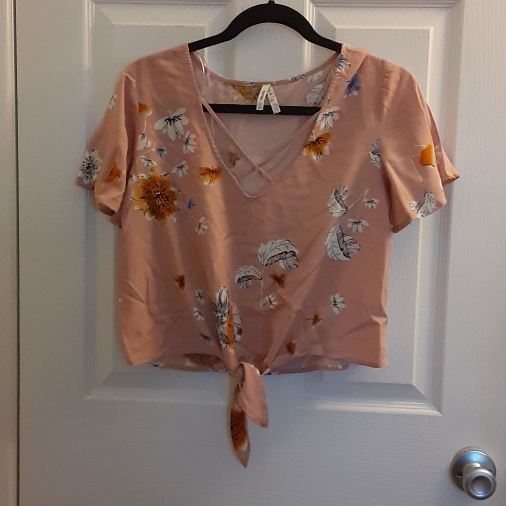 Mudd Floral Blouse